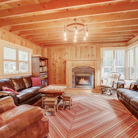 Spacious Classic Cabin Retreat- Near Lassen Mill Creek Luaran gambar