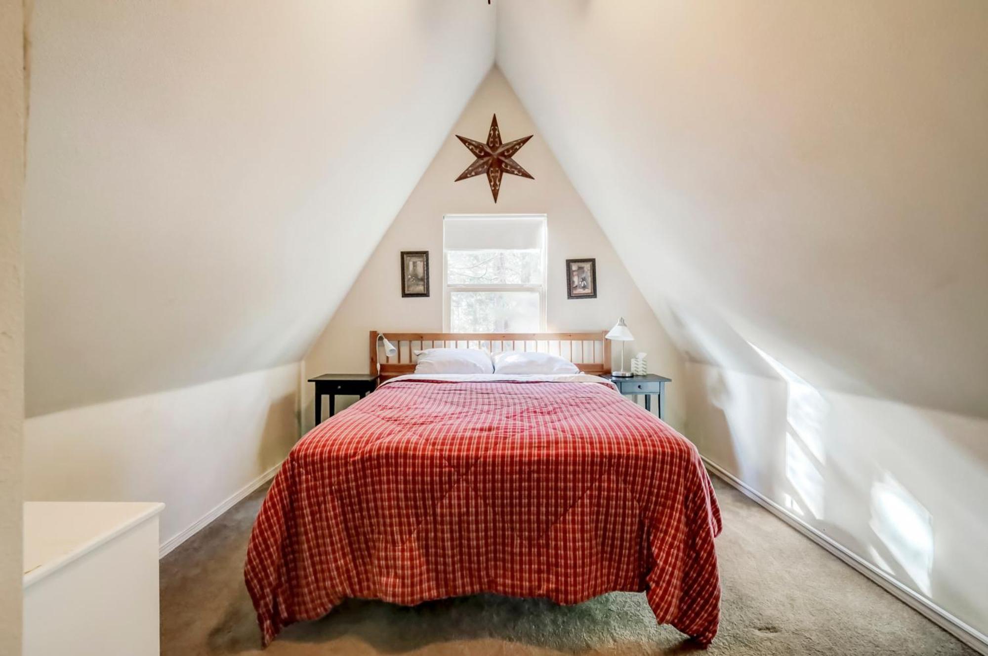Spacious Classic Cabin Retreat- Near Lassen Mill Creek Luaran gambar