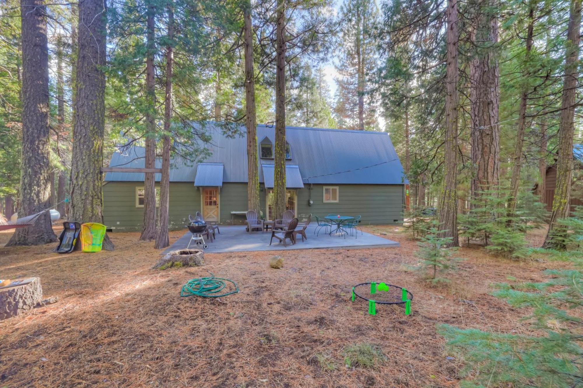 Spacious Classic Cabin Retreat- Near Lassen Mill Creek Luaran gambar